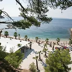 Spacious Sea View Near Marjan & Apartman