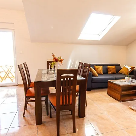 Appartamento Spacious Sea View Near Marjan & *