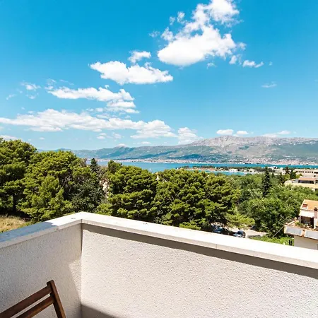 Spacious Sea View Near Marjan & Daire Split